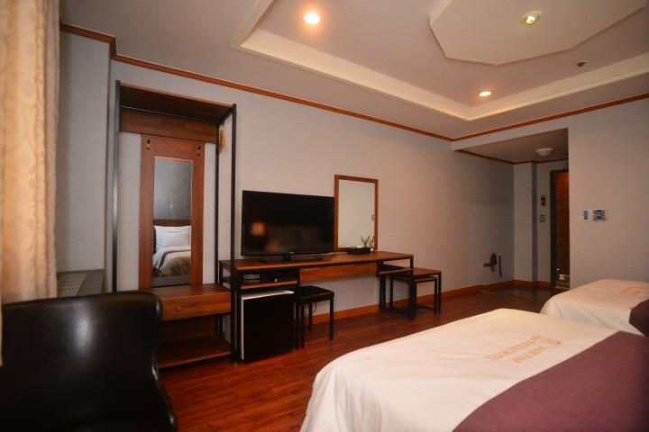 Nowon Noblesse Tourist Hotel-9