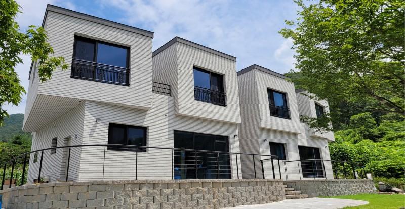 Hongcheon Lumen Pension (near Vivaldi)