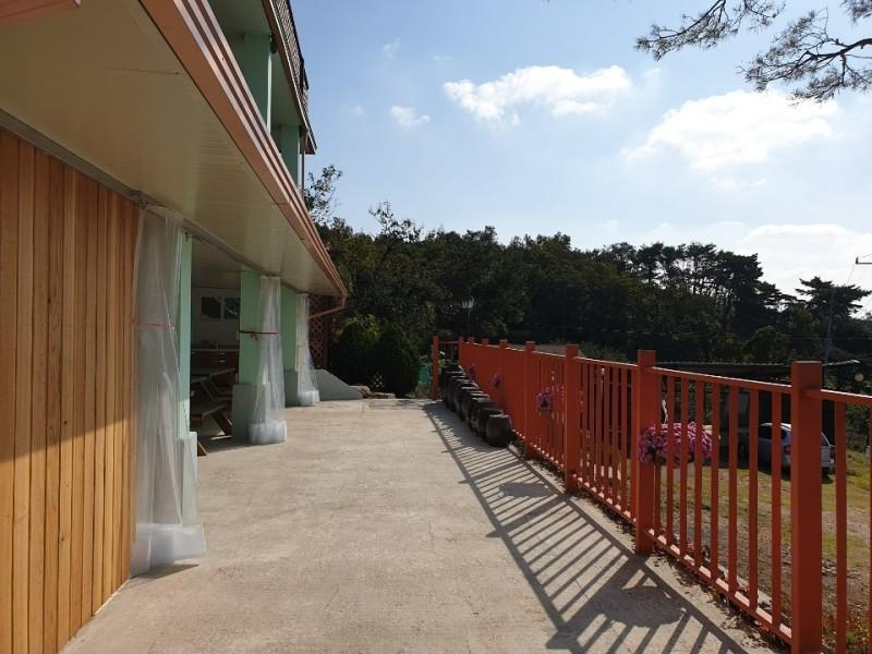 Ganghwado Hyu Sunset Pension-14