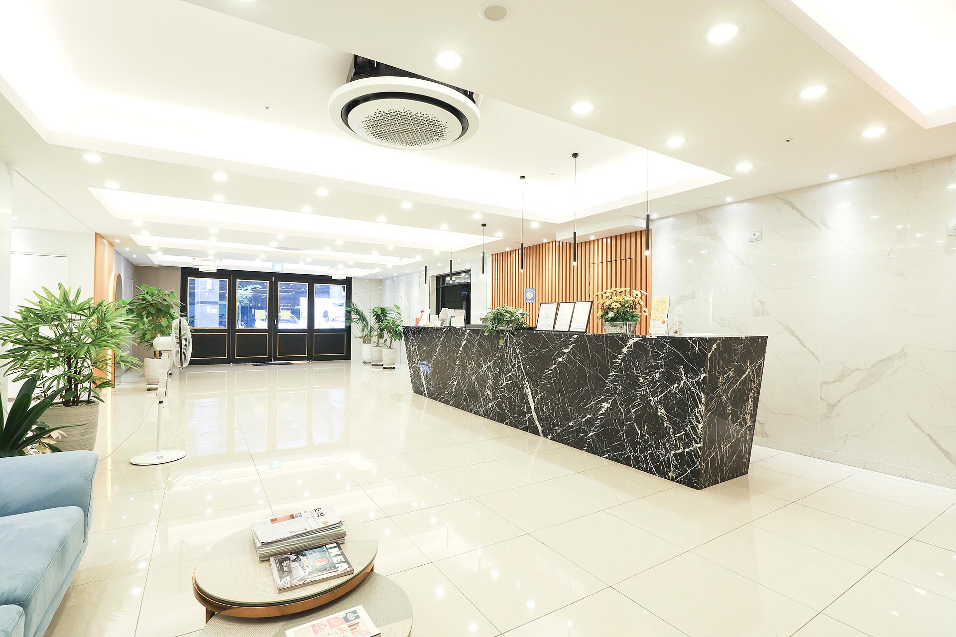 SeattleB Hotel