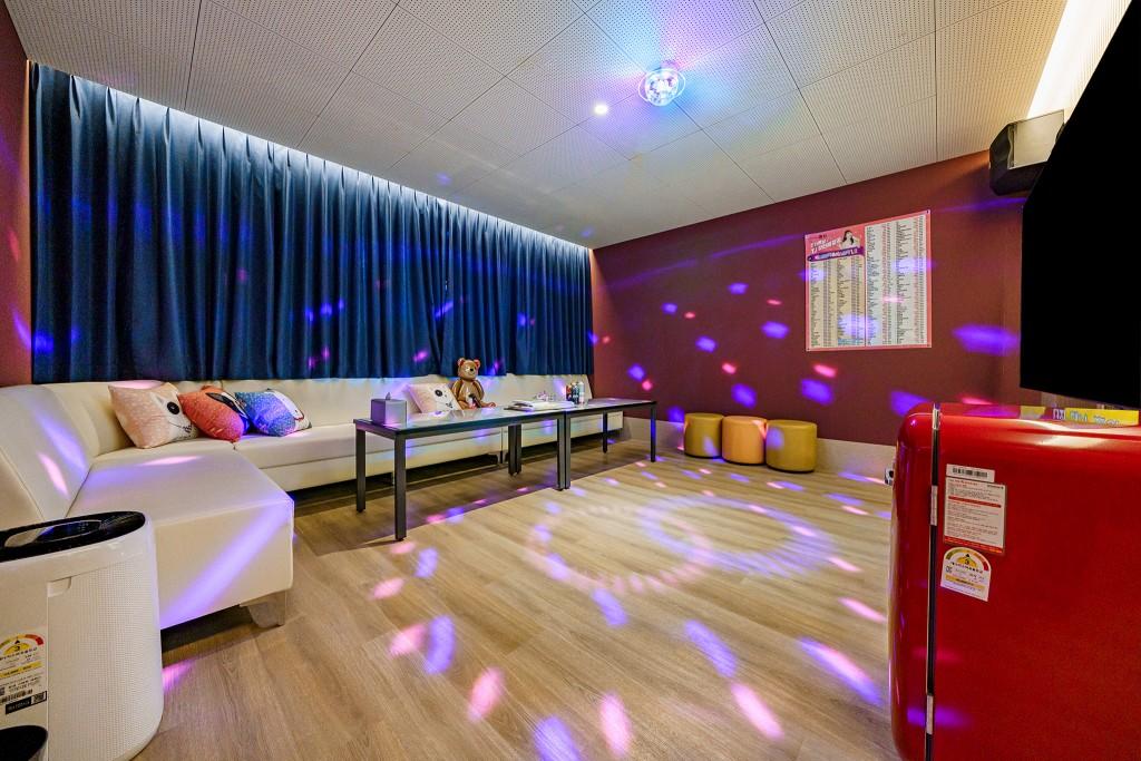 Busan Hound Hotel Jeonggwan-5