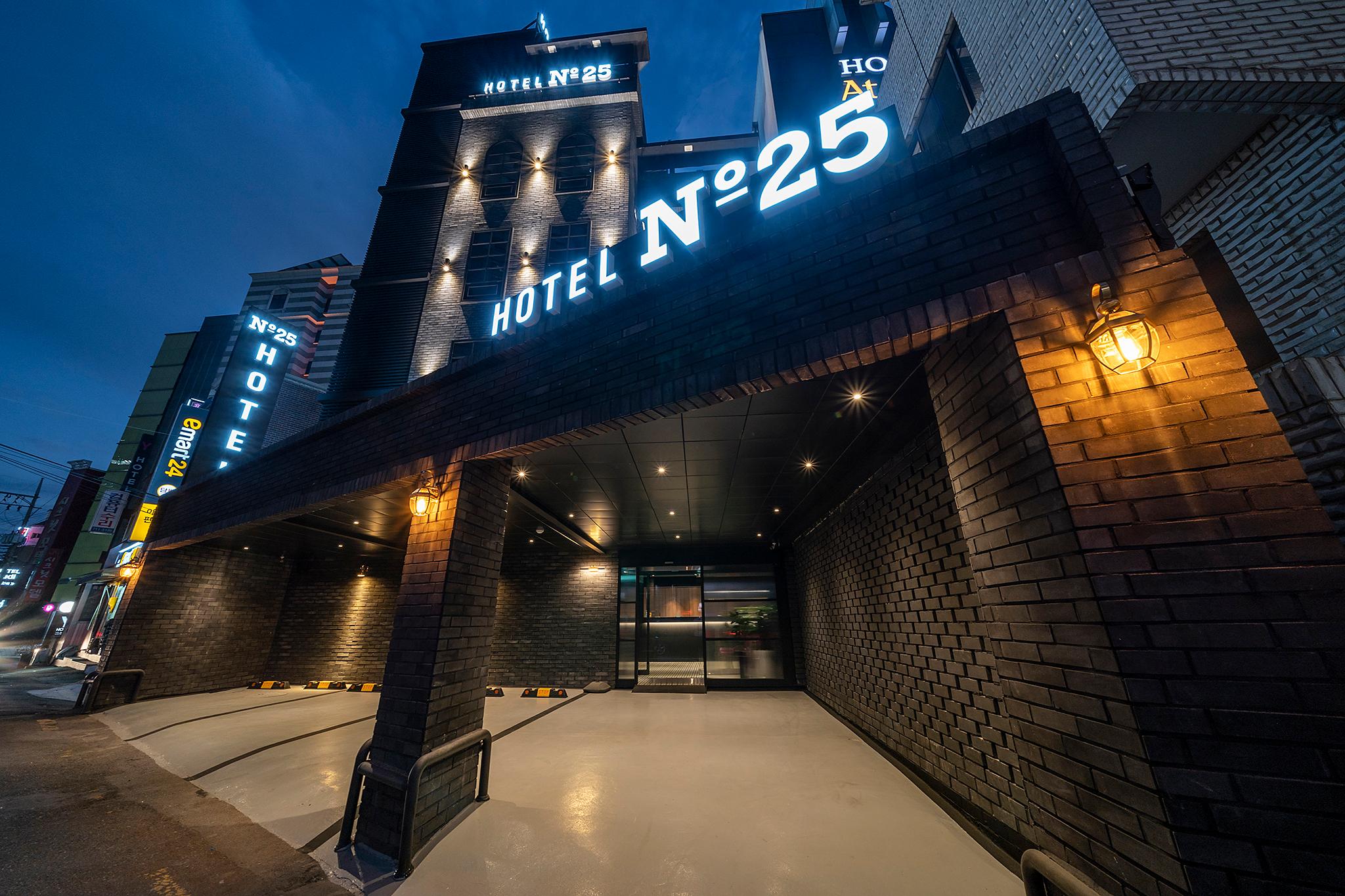 Sinchon Number 25 Sinchon Branch-11