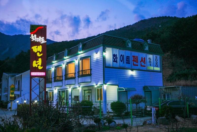 Geojedo White Pension
