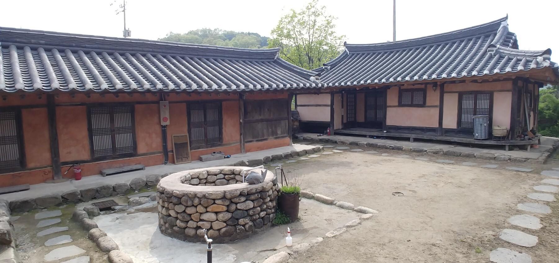 Chungju Real flowers and Taeknadeuli Pension-6