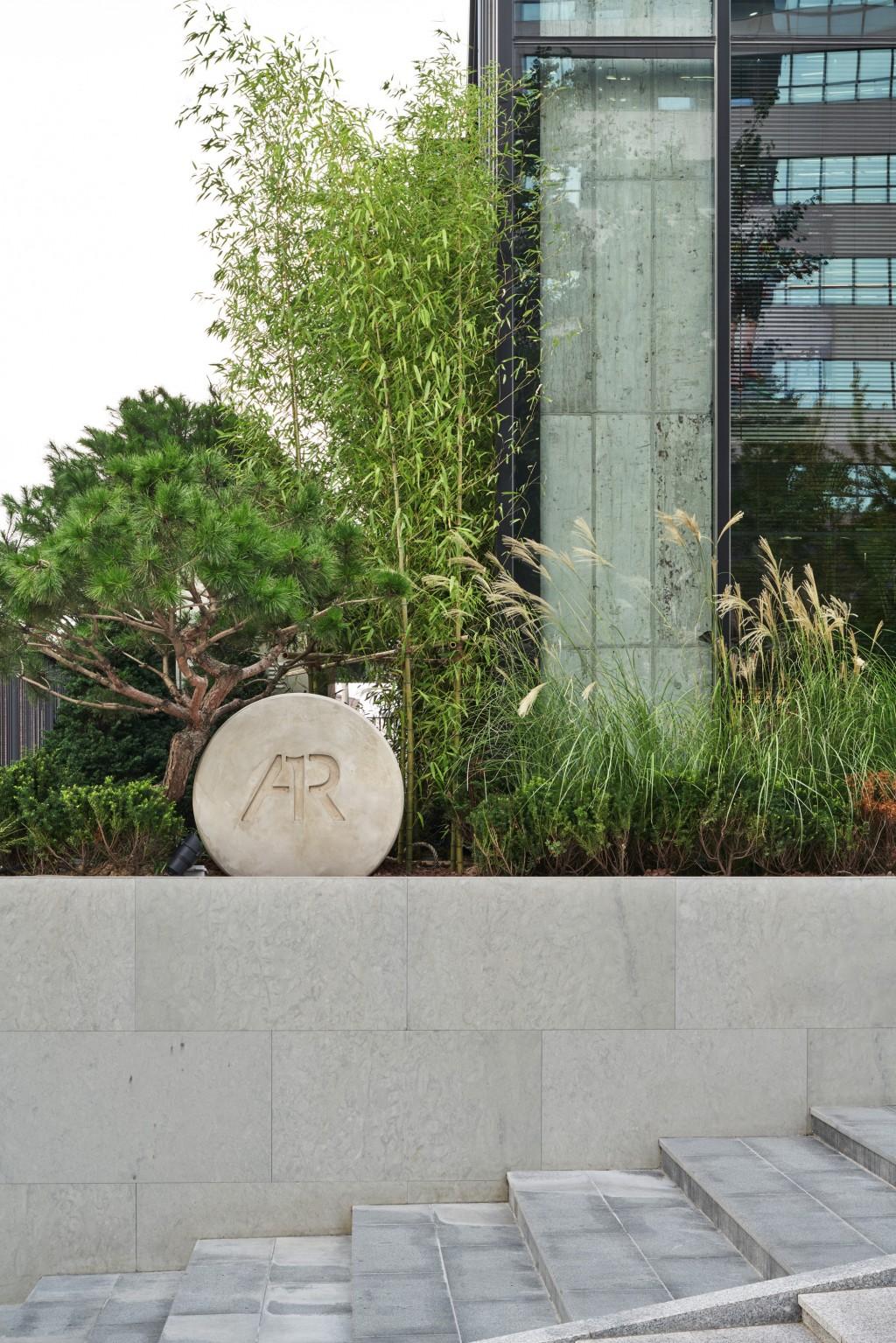 Anteroom Seoul-6