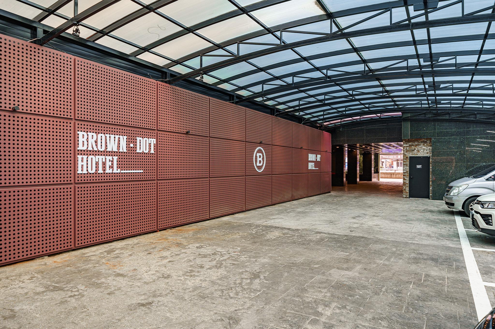 Suwon Brown Dot Suwon Guwoon Branch-12