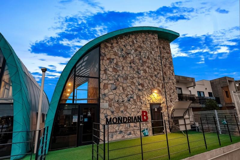 Daebudo Mondrian Gallery Pool Villa-6