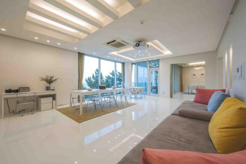 Busan Let House Pension