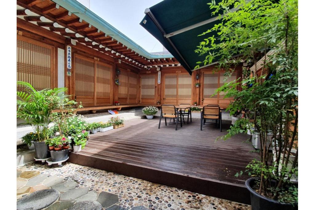 Jongno Hanok Gung Guesthouse-7