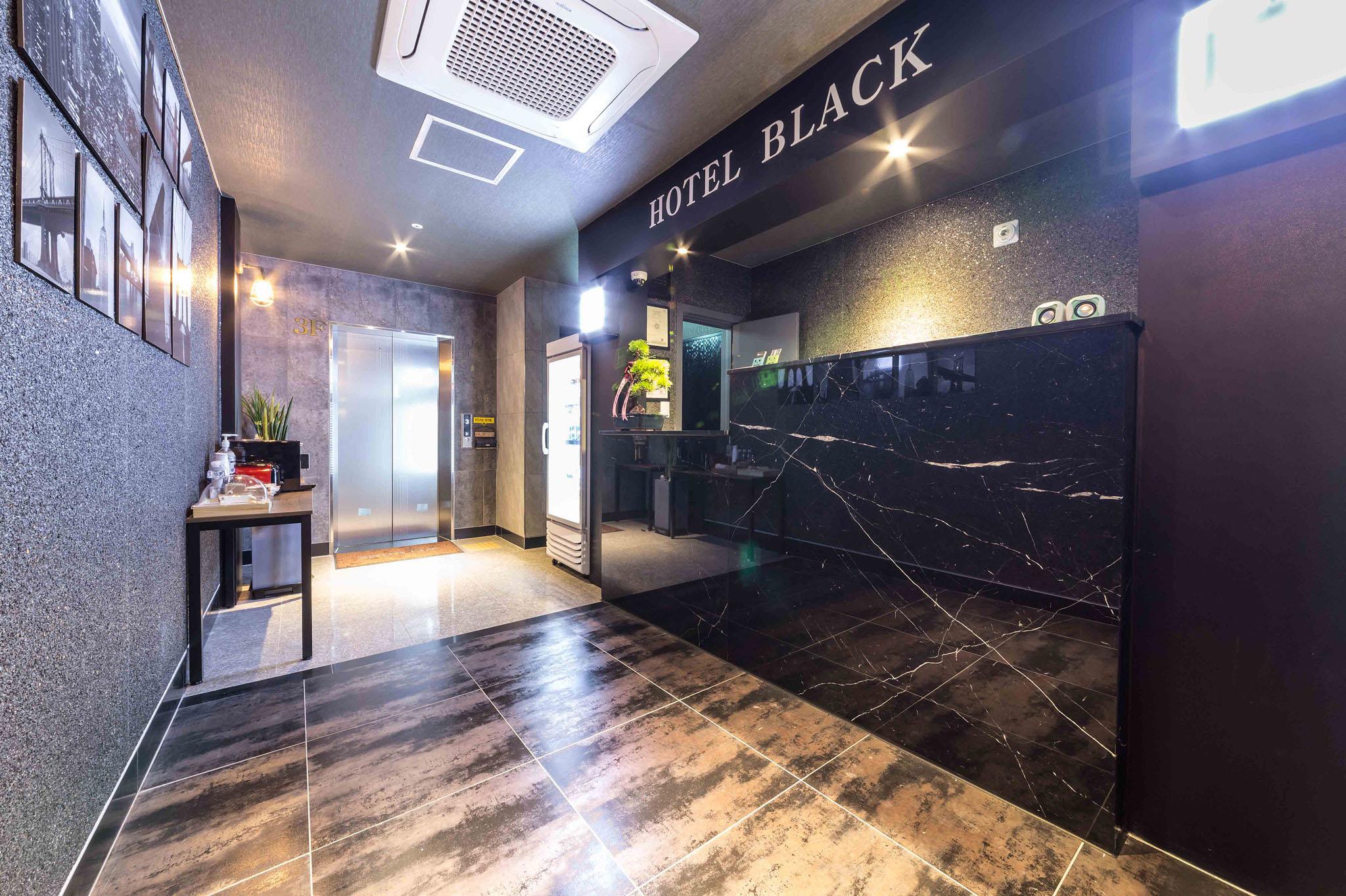 Yangju Hotel Black-6