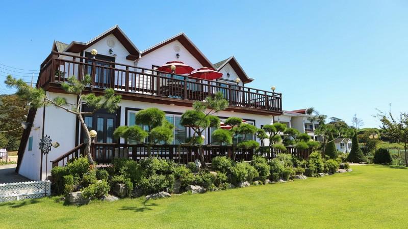 Ganghwado Gold Sunset Pension-2