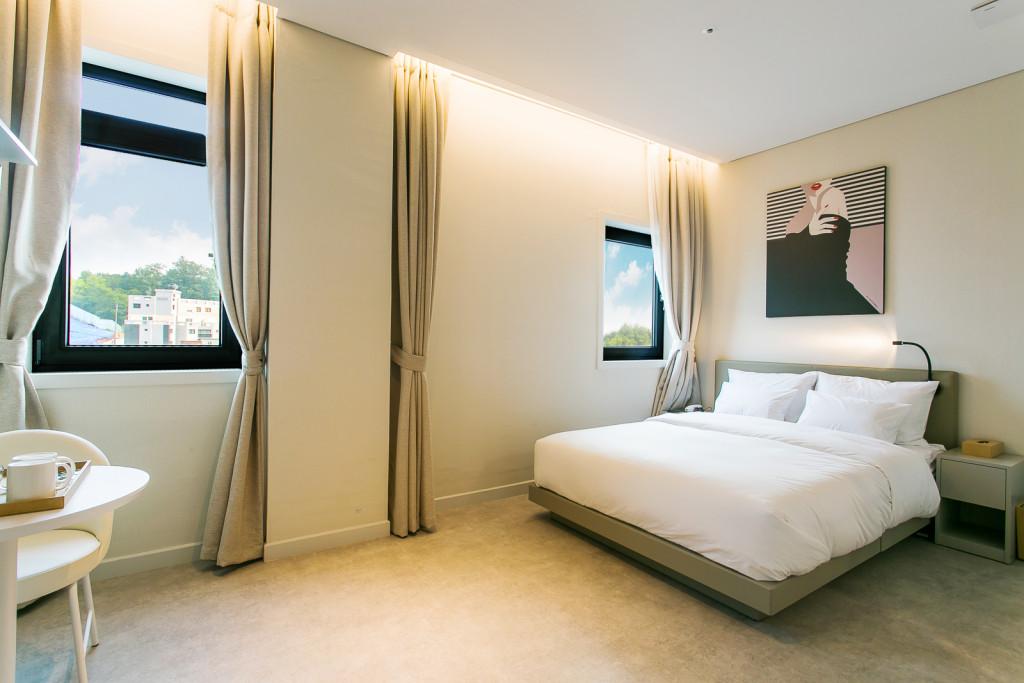 Ehwa University H Avenue-4