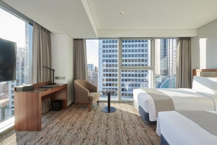 Stanford Hotel Myeongdong-13