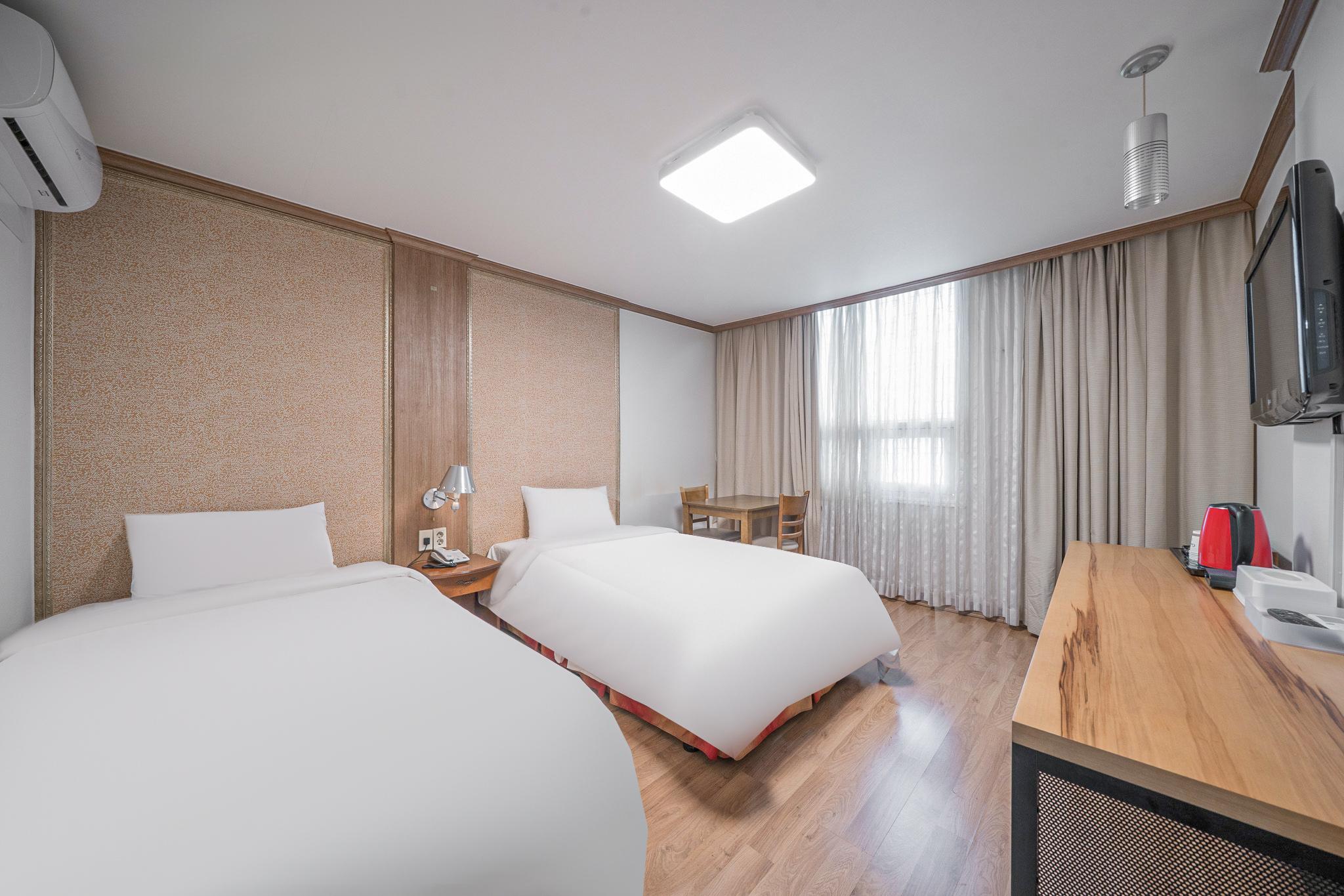 Changwon Jungangdong Hotel Olympic