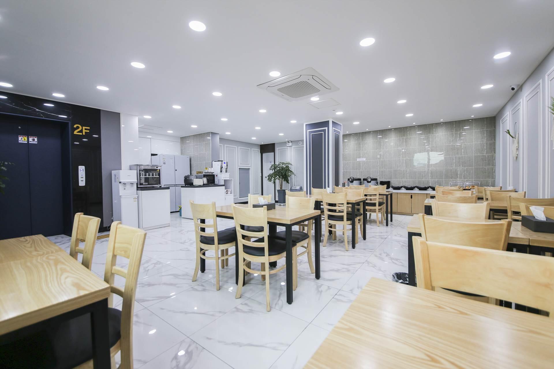 Gwangyang Hotel New Sky-24