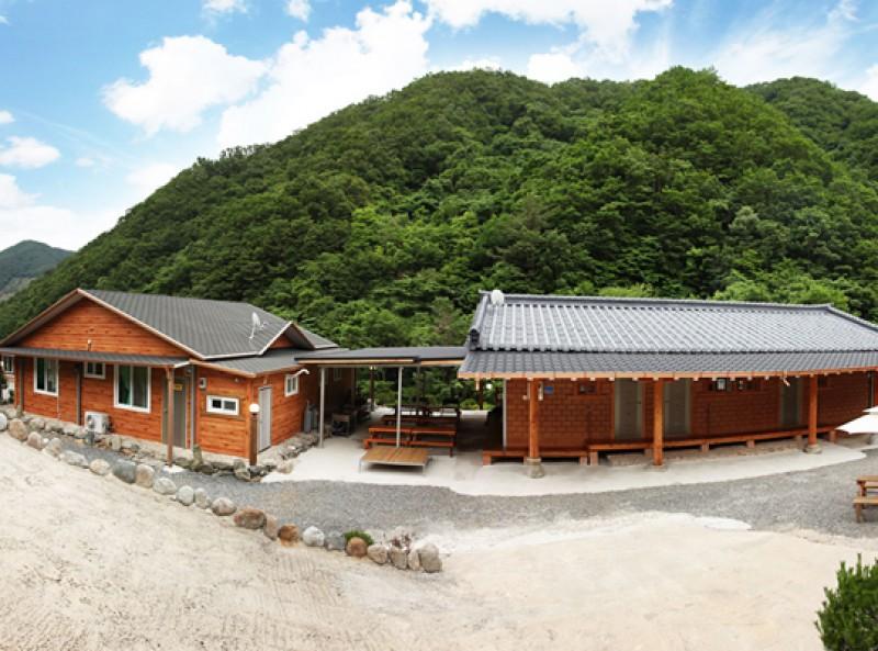 Gwangyang Eochieseo Joeunjip Pension