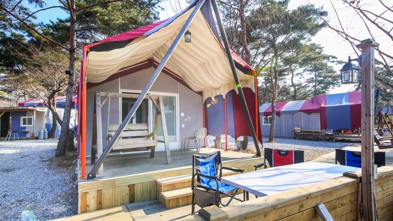 Pocheon Pine Tree Glamping Poolvilla-32