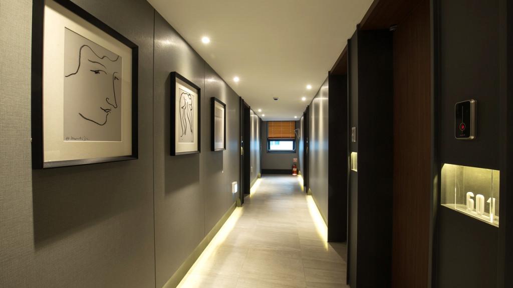 Busan Choeup Brown Dot-19