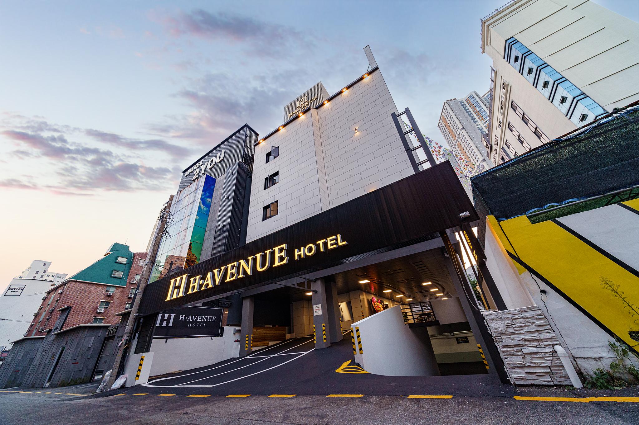 Busan Minam Station H Avenue-18