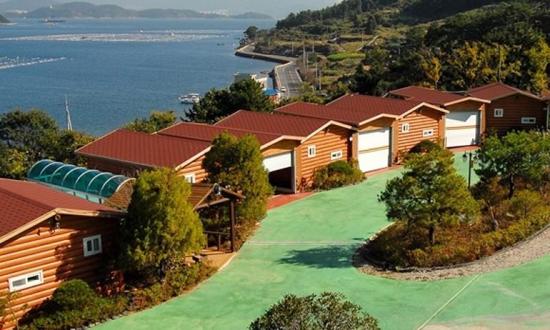 Changwon Shindaeyang Pension