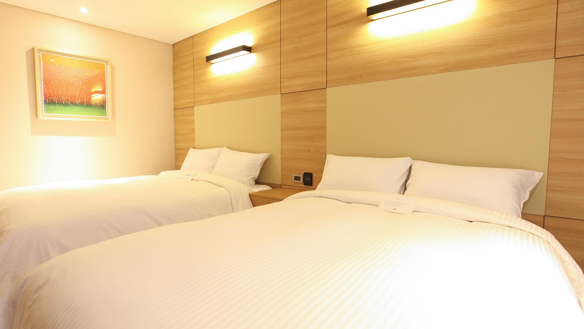 스튜디오 플러스