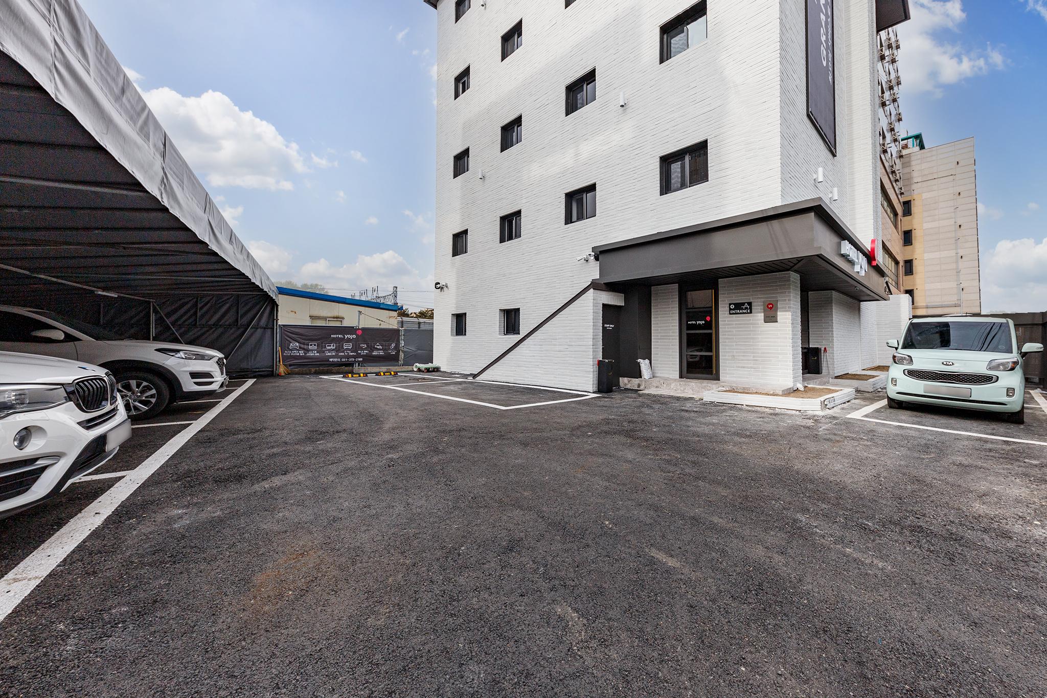 Osan Station YAJA-12