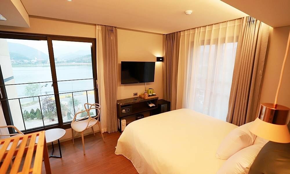 Namyangju Bukhangang Dolcecasa Hotel-3