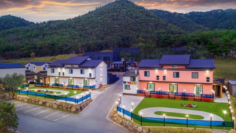 Gyeongju Star Kids Pool Villa