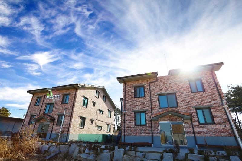 Iksan Sky Forest Pension