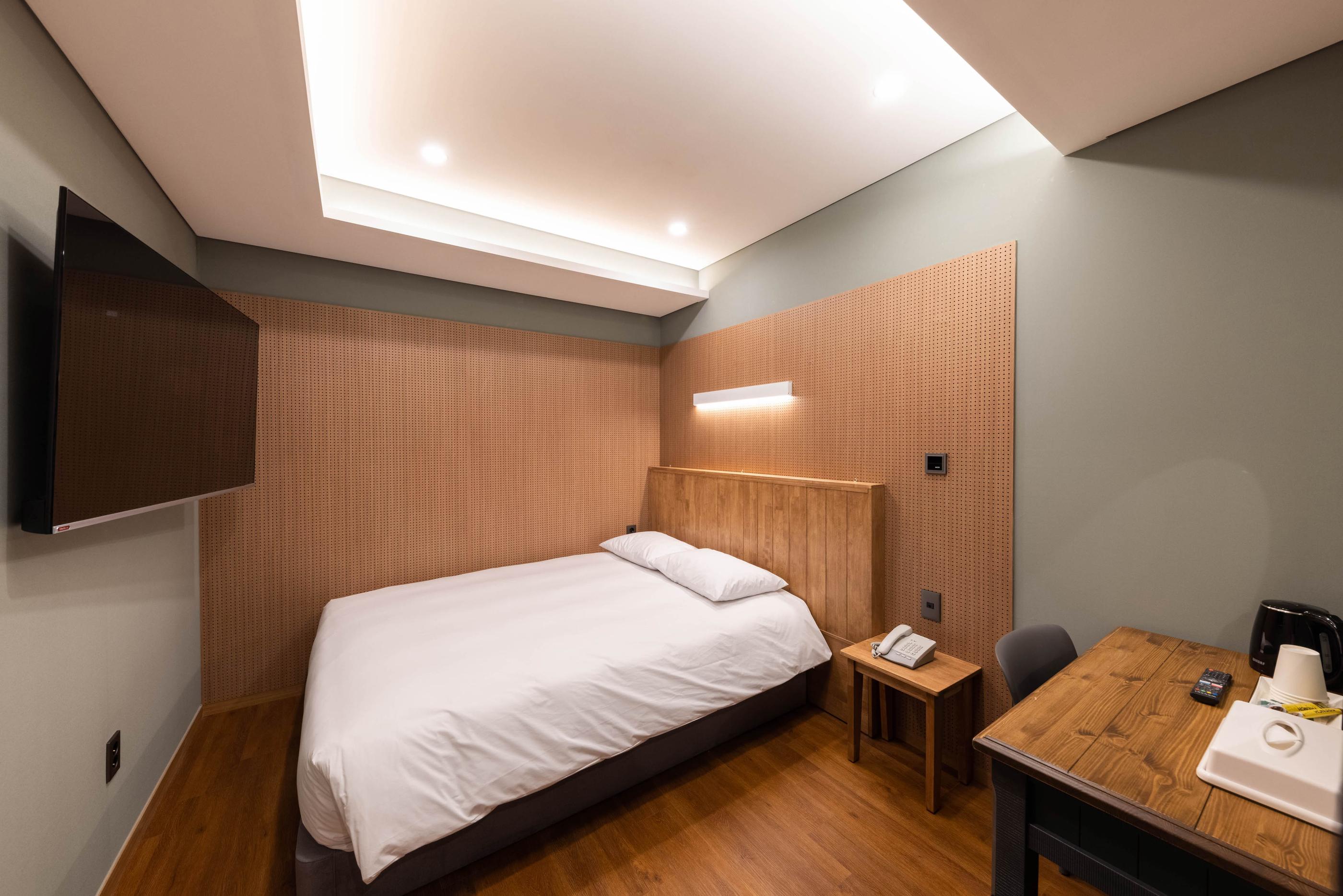 Jongno (Dongmyo Station) Hotel Ara