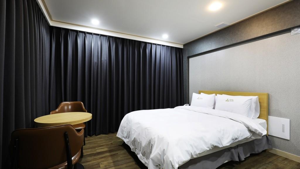 Wolmido Grand Suite Hotel-39