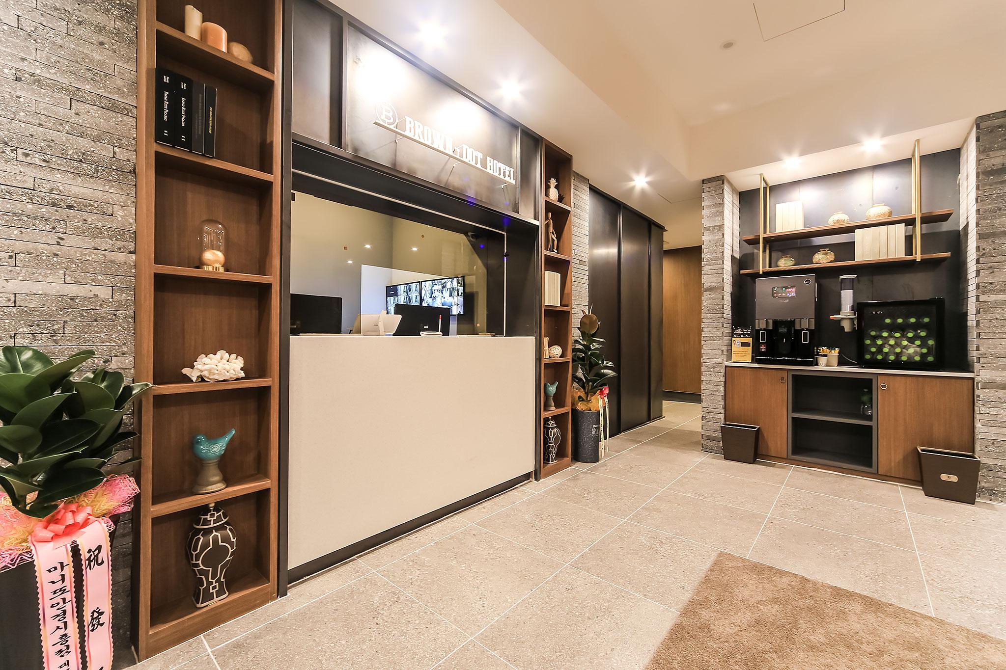 Busan Gupo Brown dot-24