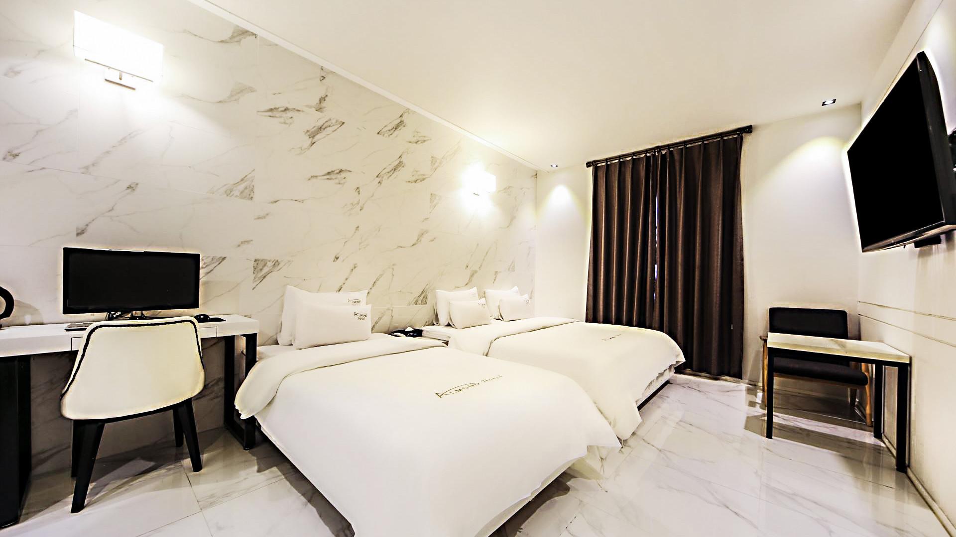 디럭스 패밀리 트윈