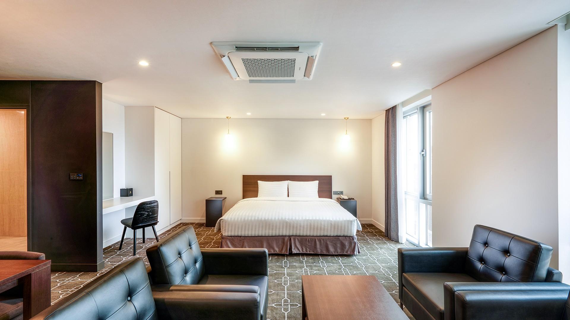 Hotel Anobly