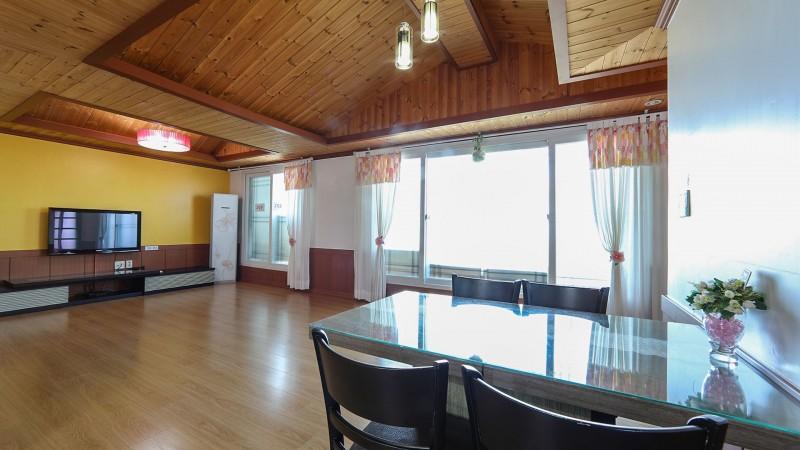 Ganghwado Gold Sunset Pension-24