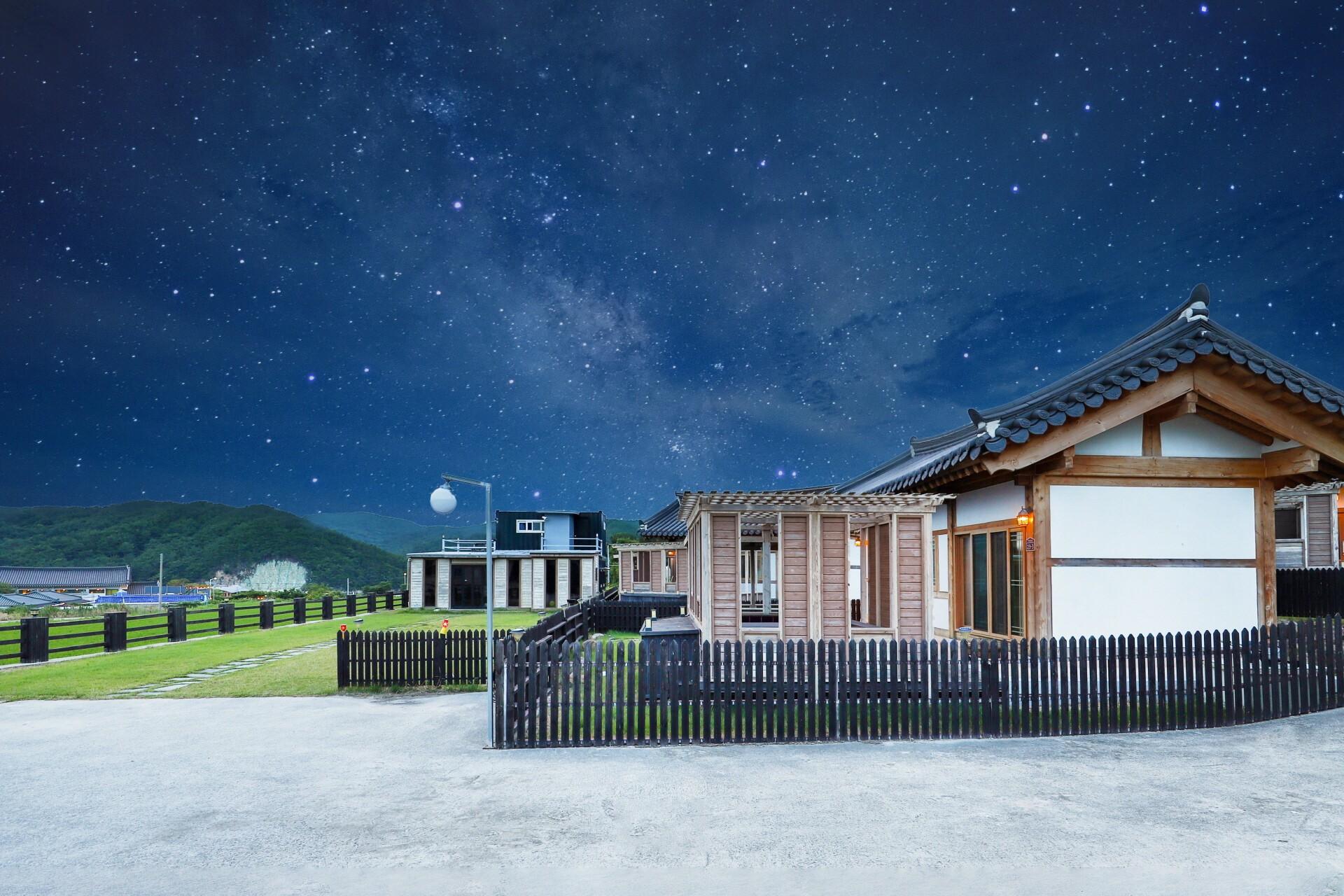 Eunmaru Hanok Kidz Poolvilla and Couple Spa-22