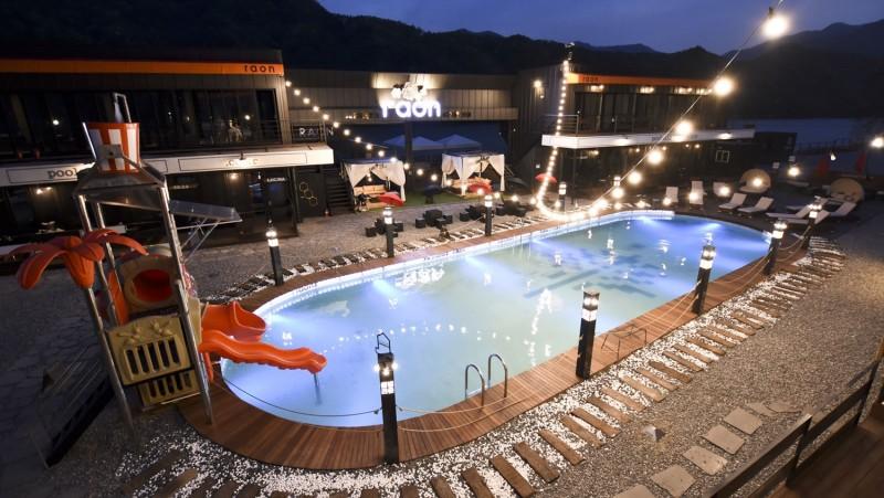 Gapyeong Pool Villa On Pension-14