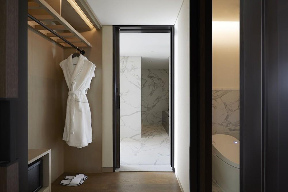 객실 내 편의 시설/서비스