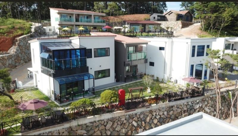 Namhae Ocean View Casa Pension (German Village)