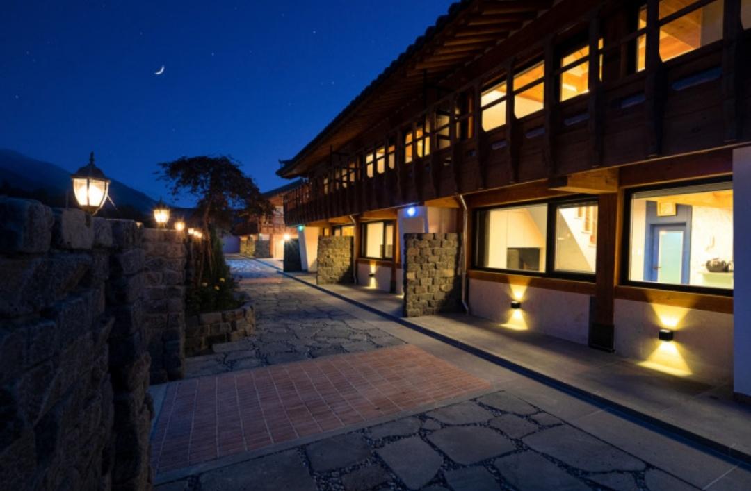 Gyeongju Hanok Pension Wanggyeong
