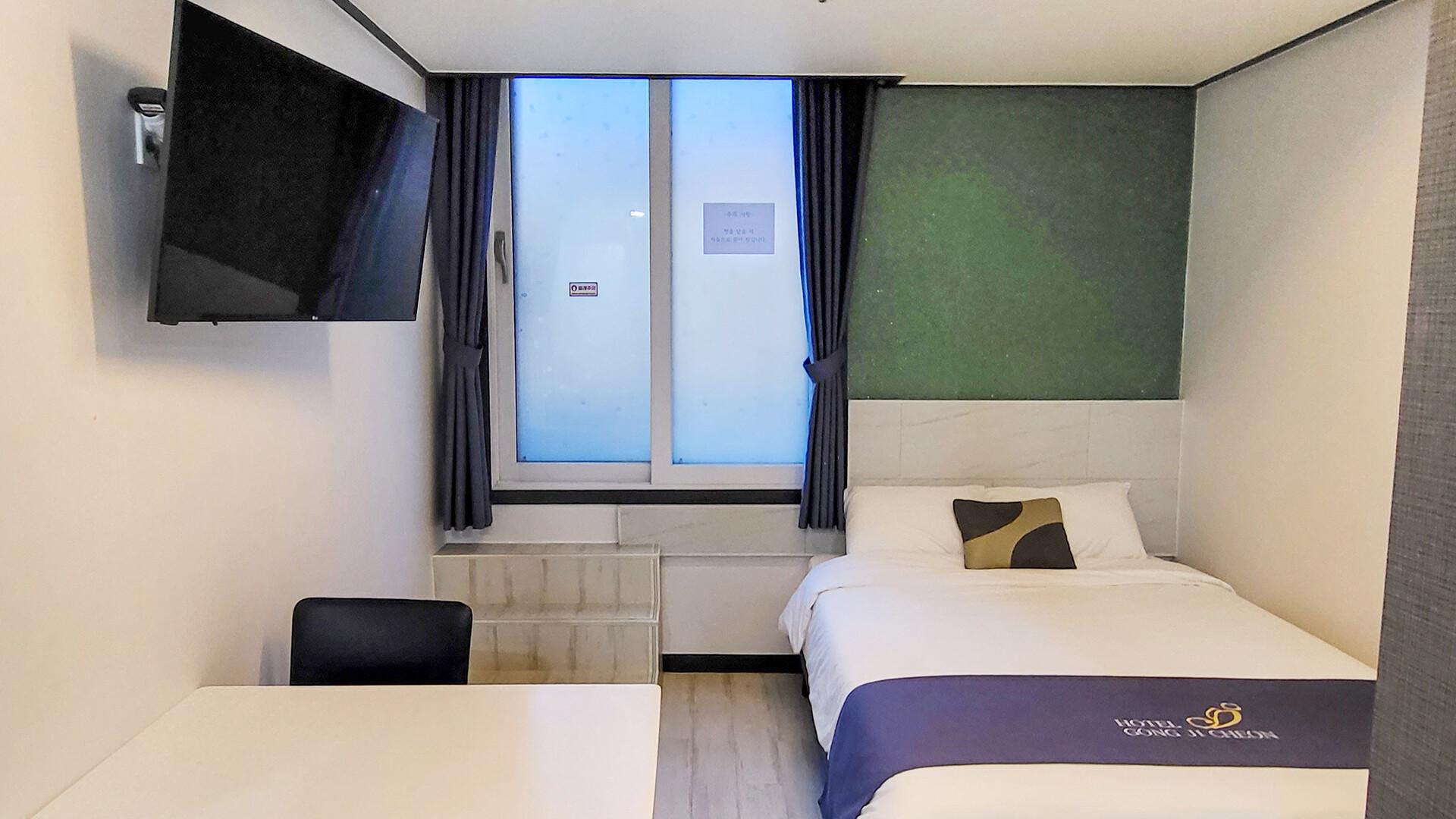 스탠다드 더블 커넥팅룸 (CR)