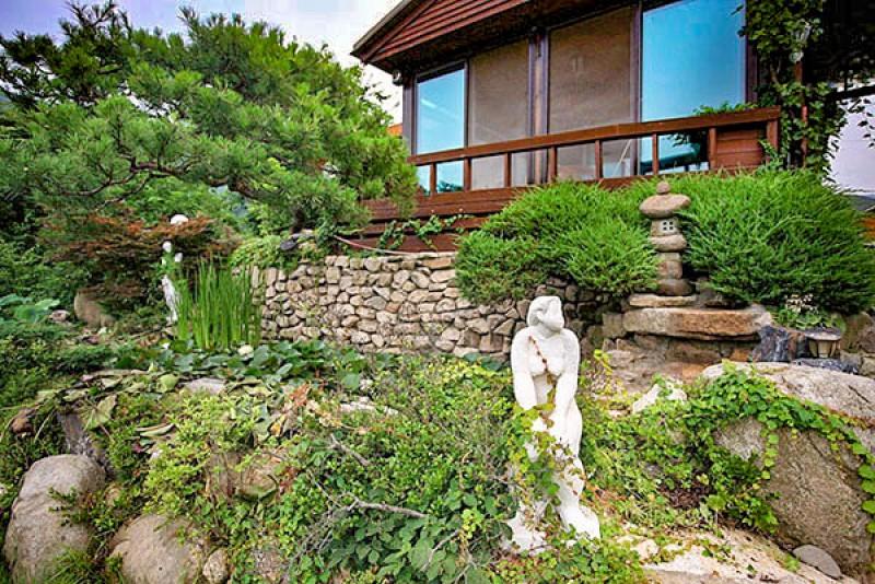 Pocheon Lake Side Beautiful House Pension-14