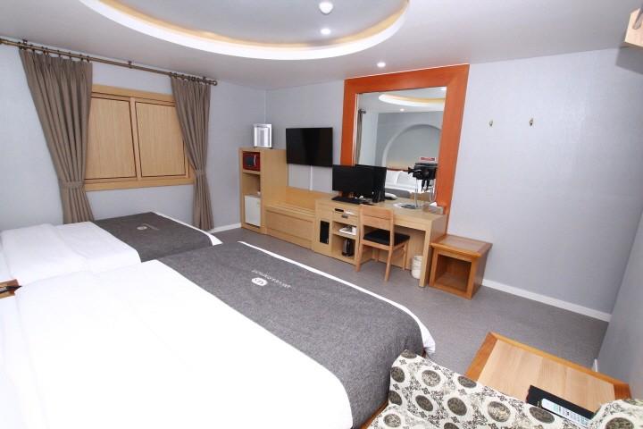 Suwon Symphony Hotel-10