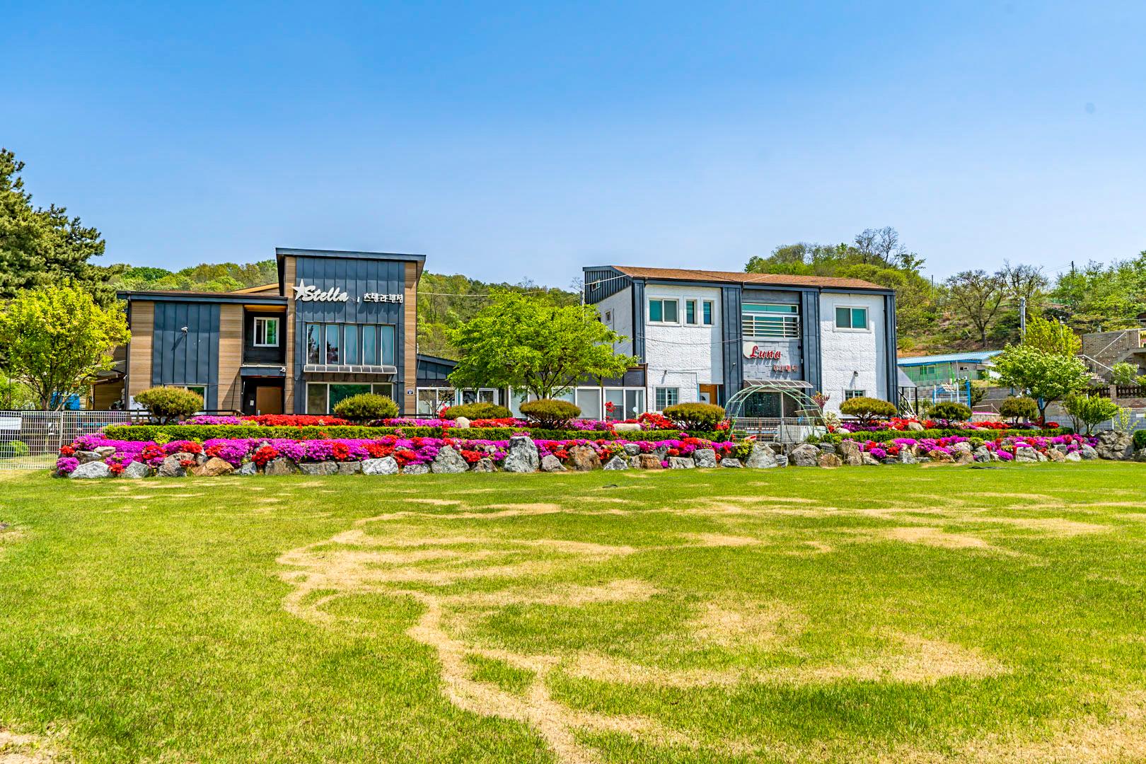 Hwaseong Stella Pension