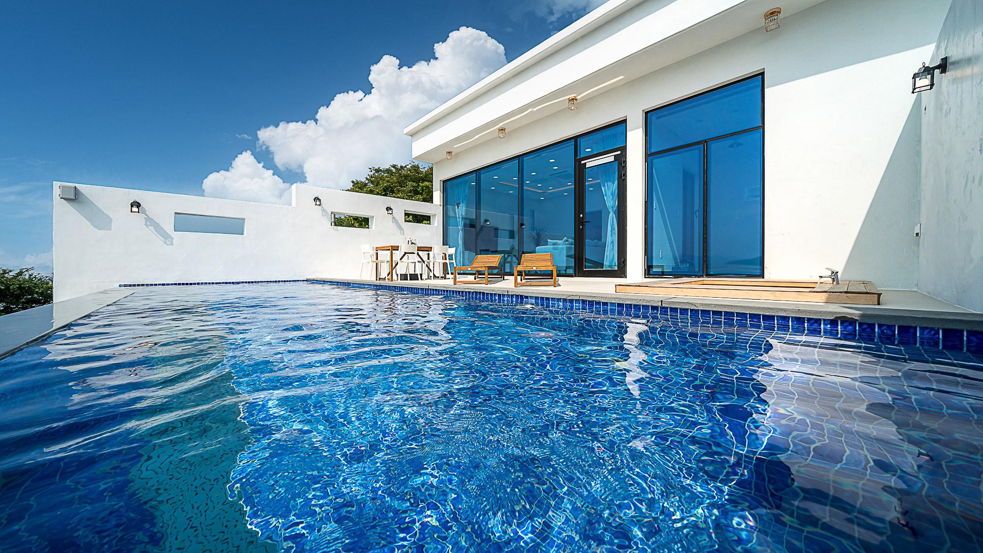 Geoje Island Infinity Ocean Pool Villa