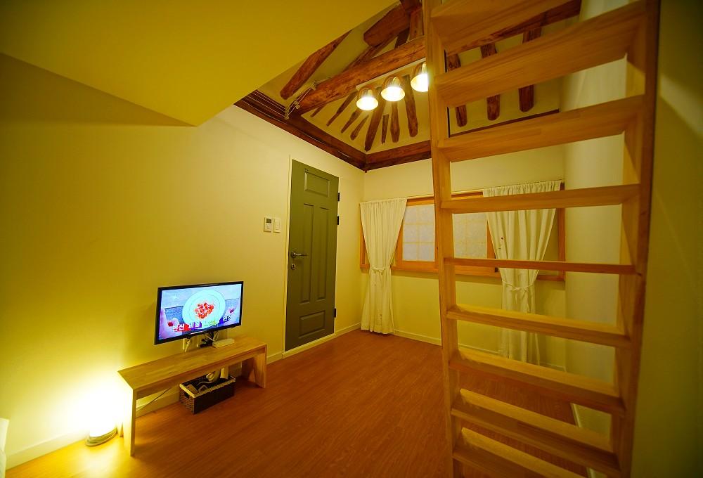 Hanok Geugot Guesthouse-12