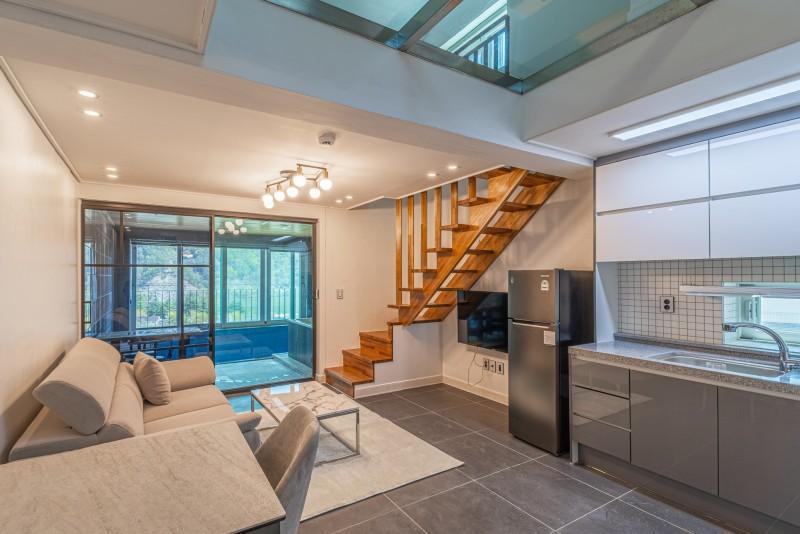 Gapyeong Seravi Pool Villa-10