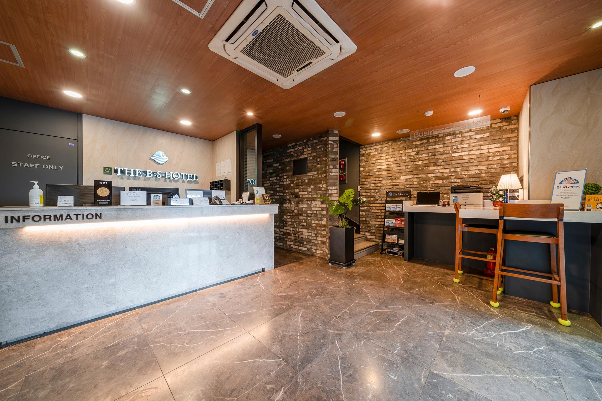 Busan Station THE B.S HOTEL-12