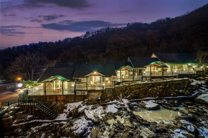 Gapyeong Valley Pension Luan (Valley in front of the pension)-53