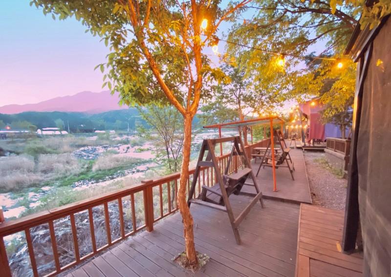 Pocheon Pine Tree Glamping Poolvilla-40